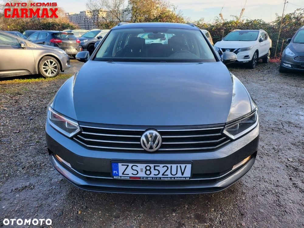 Volkswagen Passat - 10