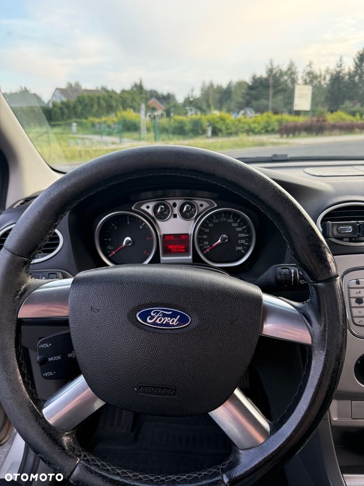 Ford Focus 1.6 TDCi Ambiente - 9