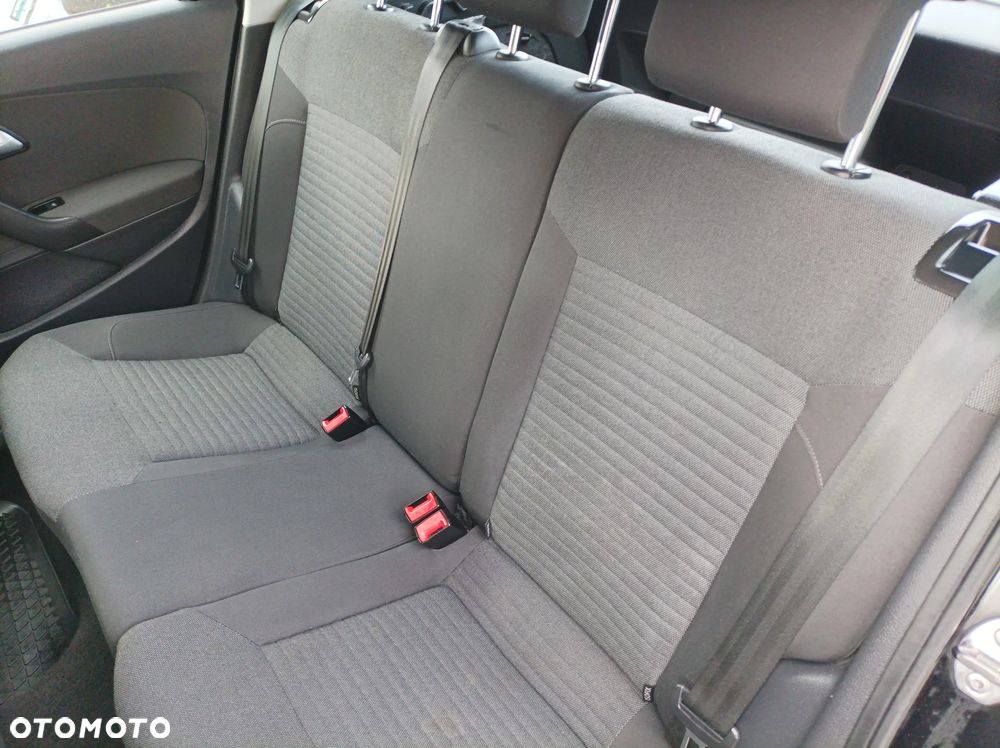 Volkswagen Polo 1.4 Highline - 20