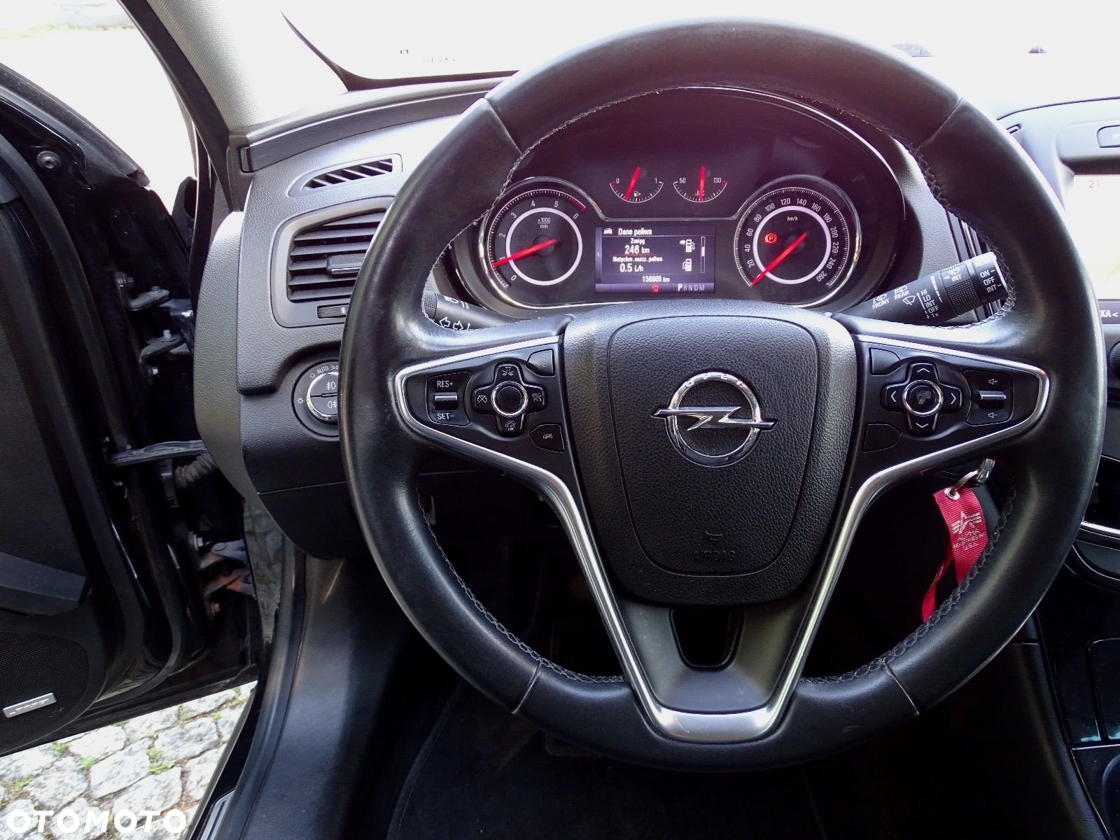 Opel Insignia 2.0 CDTI 4x4 Sports Tourer - 24