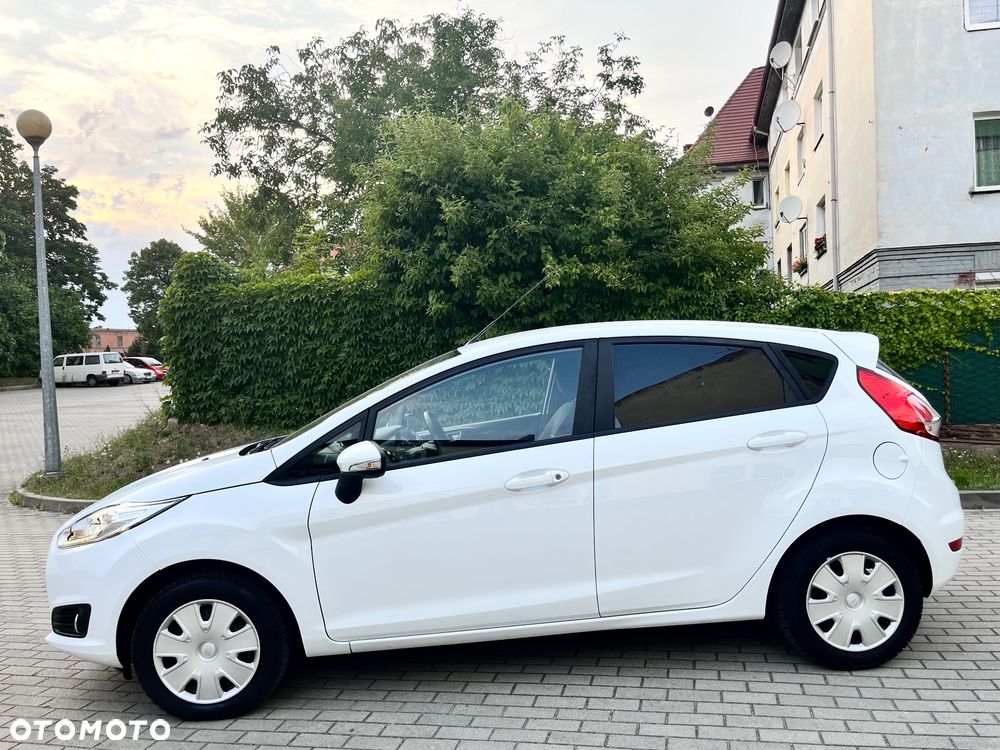 Ford Fiesta 1.25 Champions Edition - 9