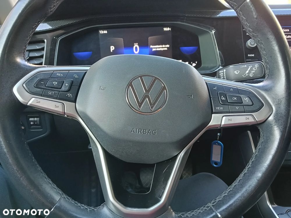 Volkswagen Polo - 11