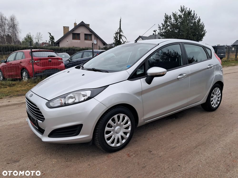 Ford Fiesta 1.6 TDCI Champions Edition - 3