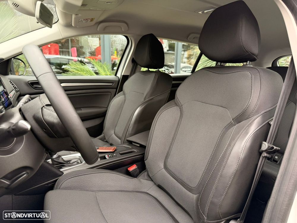 Renault Mégane Sport Tourer 1.5 Blue dCi Equilibre EDC - 12