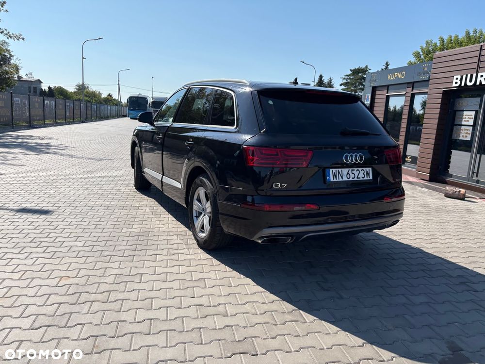 Audi Q7 - 4