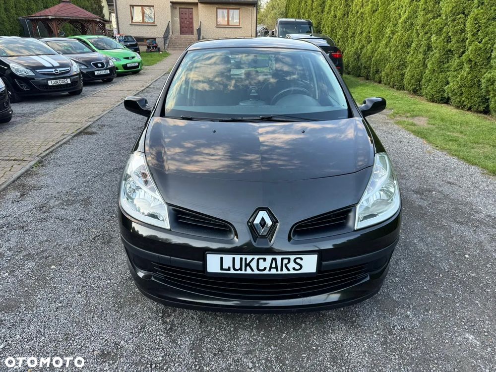 Renault Clio 1.2 16V 75 Collection - 14