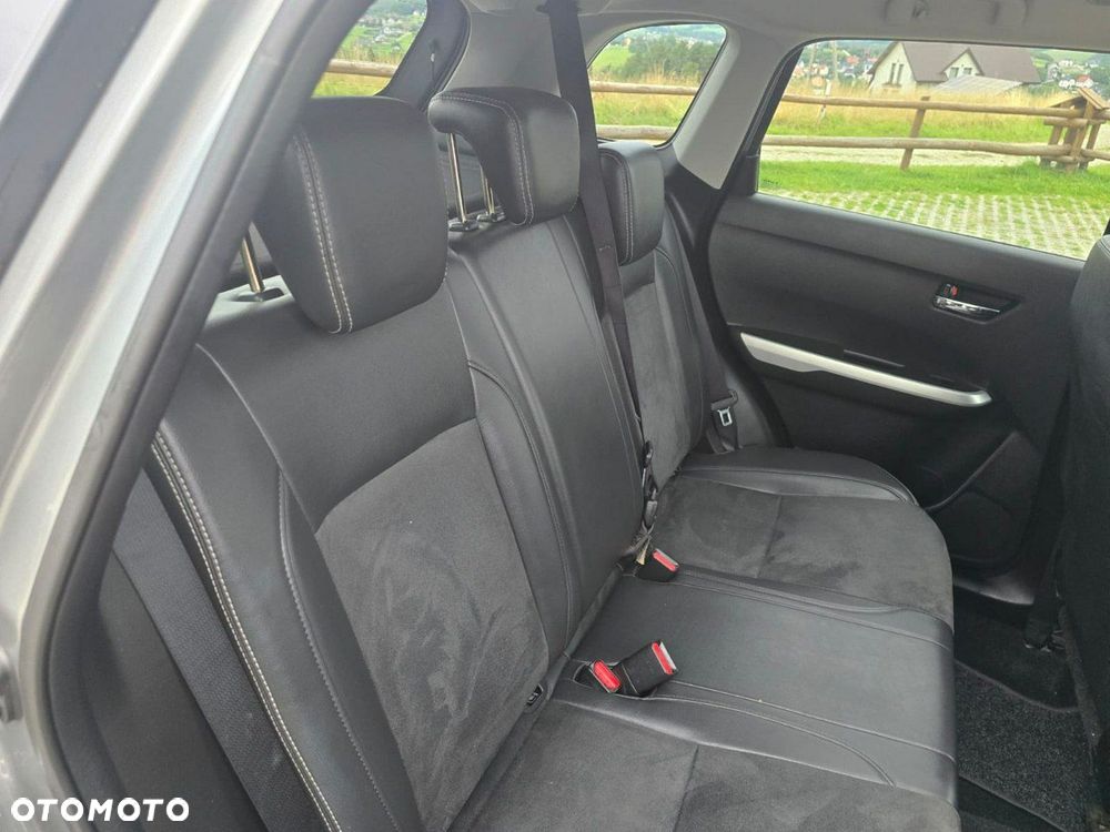 Suzuki Vitara - 23