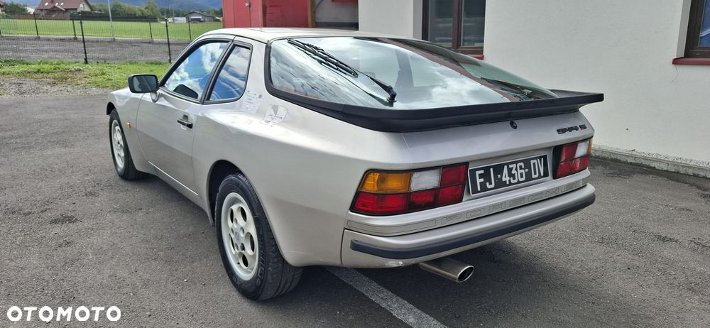 Porsche 944 3.0 S2 - 7