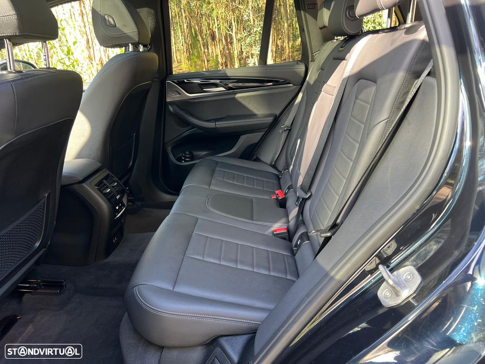 BMW iX3 Inspiring - 18