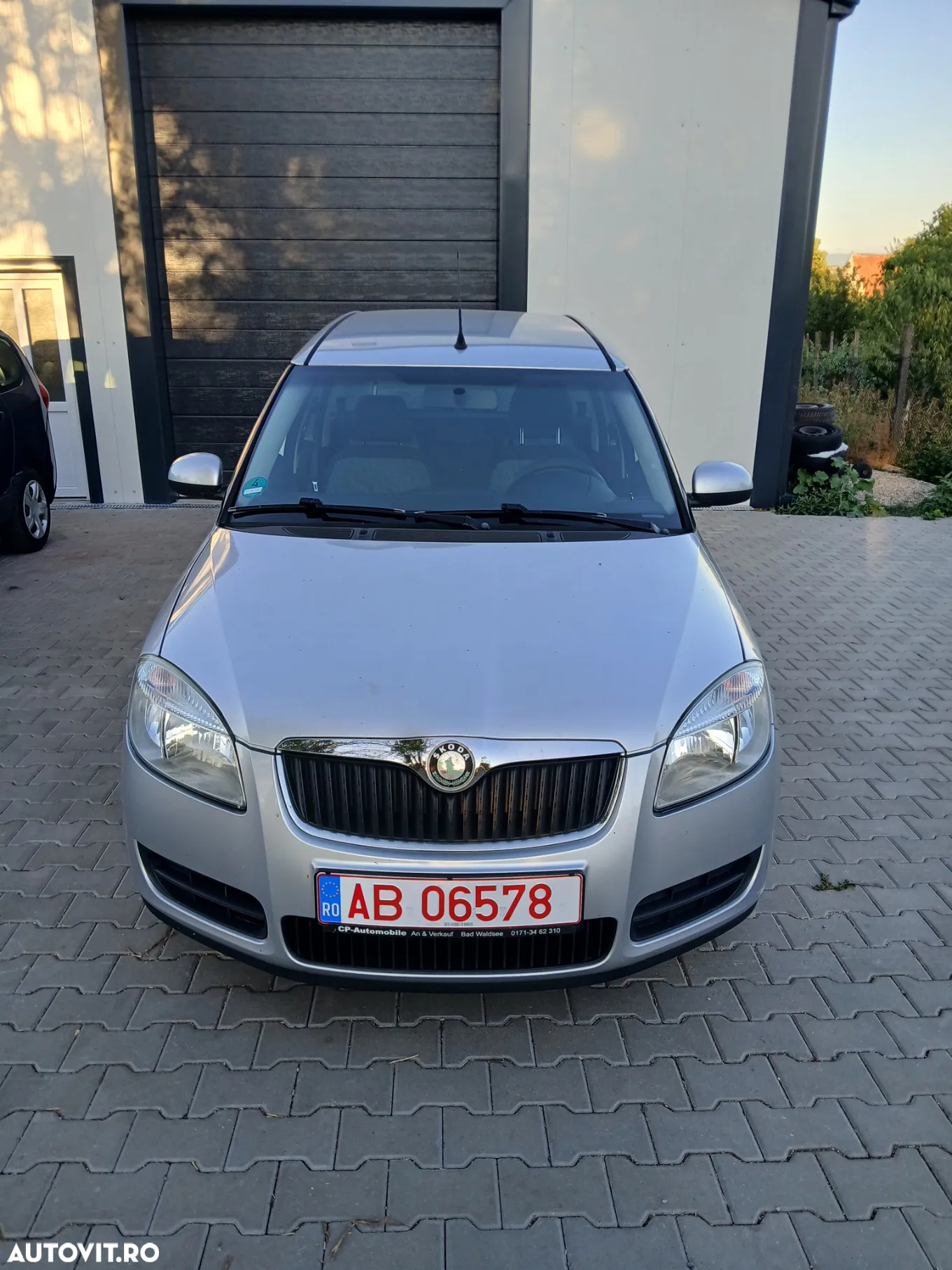 Skoda Roomster 1.4 16V Comfort - 12