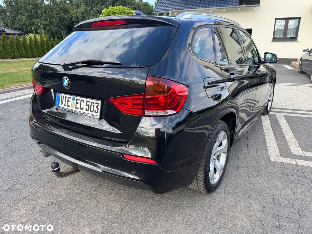 BMW X1 xDrive18d Sport Line - 4