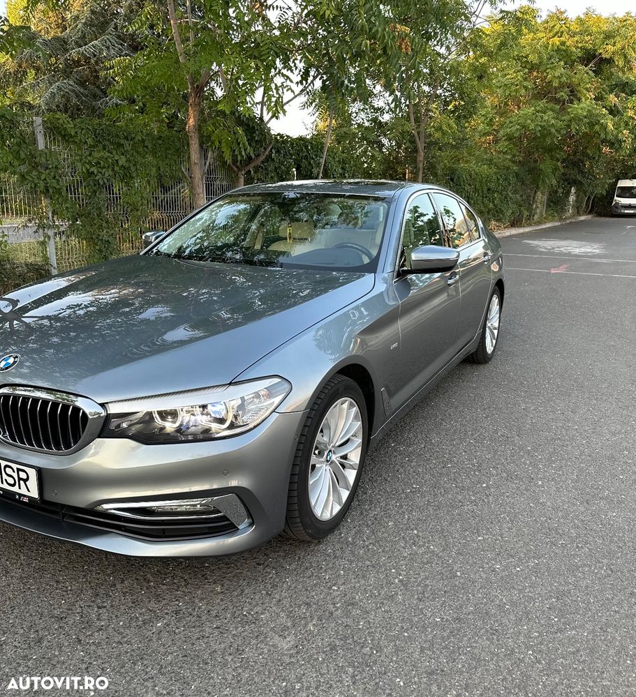 BMW Seria 5 520d xDrive Touring Aut. Luxury Line - 2