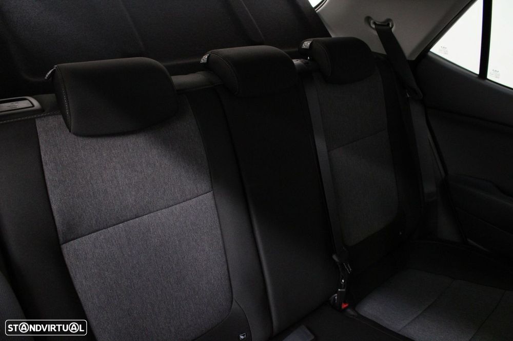 Kia Stonic 1.2 MPi Dynamic - 15