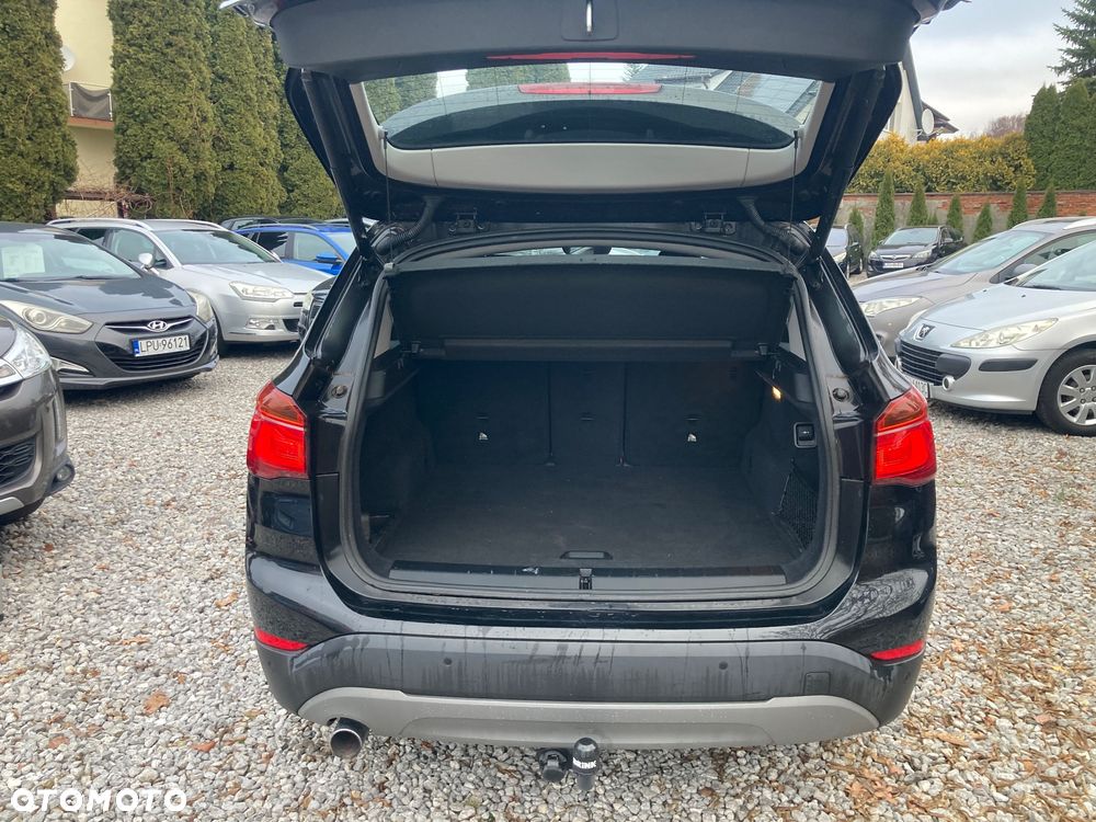 BMW X1 sDrive18d - 11
