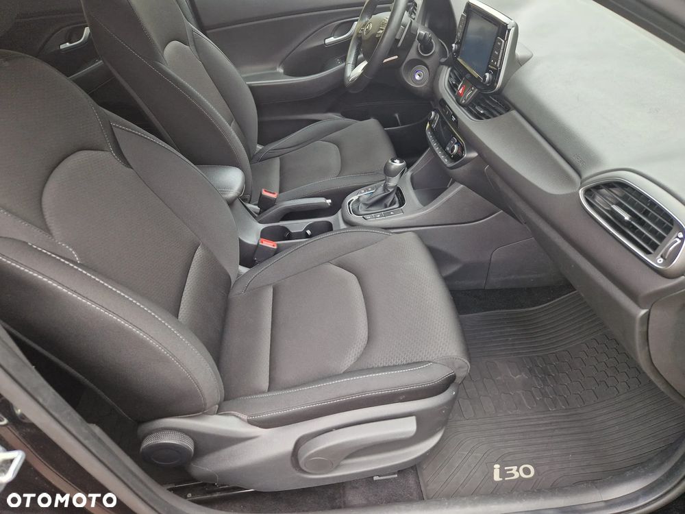 Hyundai i30 1.4 T-GDI Comfort DCT - 12