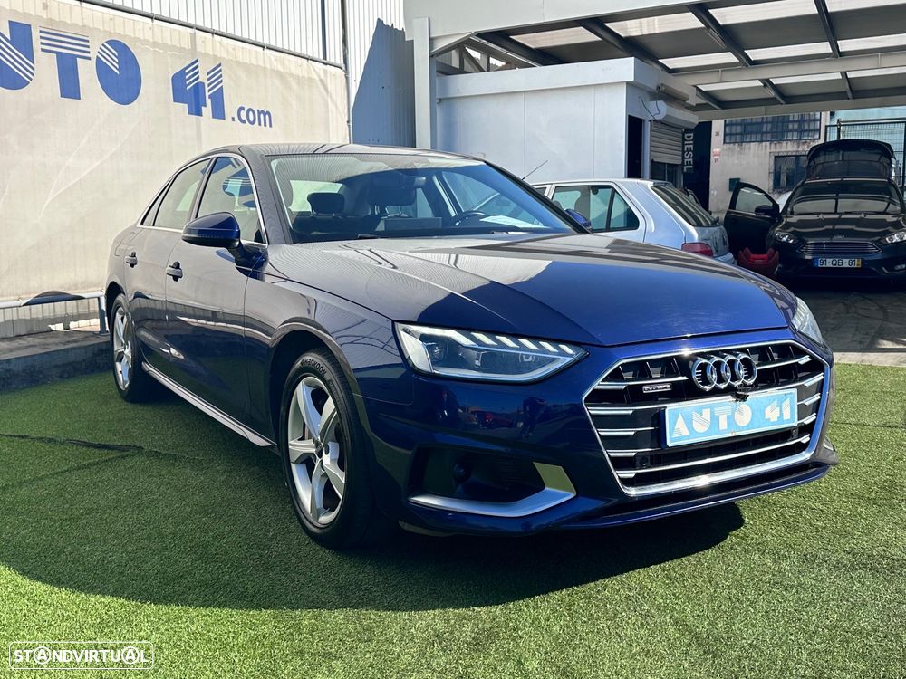 Audi A4 2021 photo 2