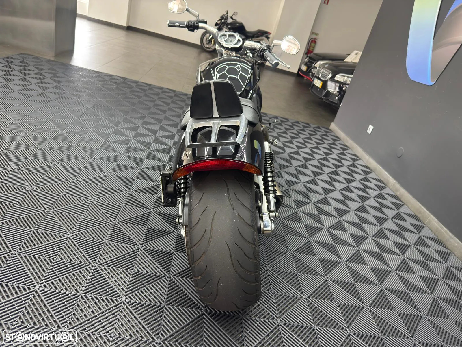 Harley-Davidson VRSCF MUSCLE - 4
