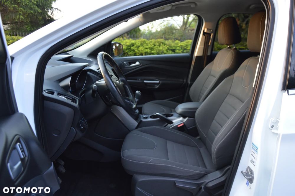 Ford Kuga 1.5 EcoBoost 2x4 SYNC - 8