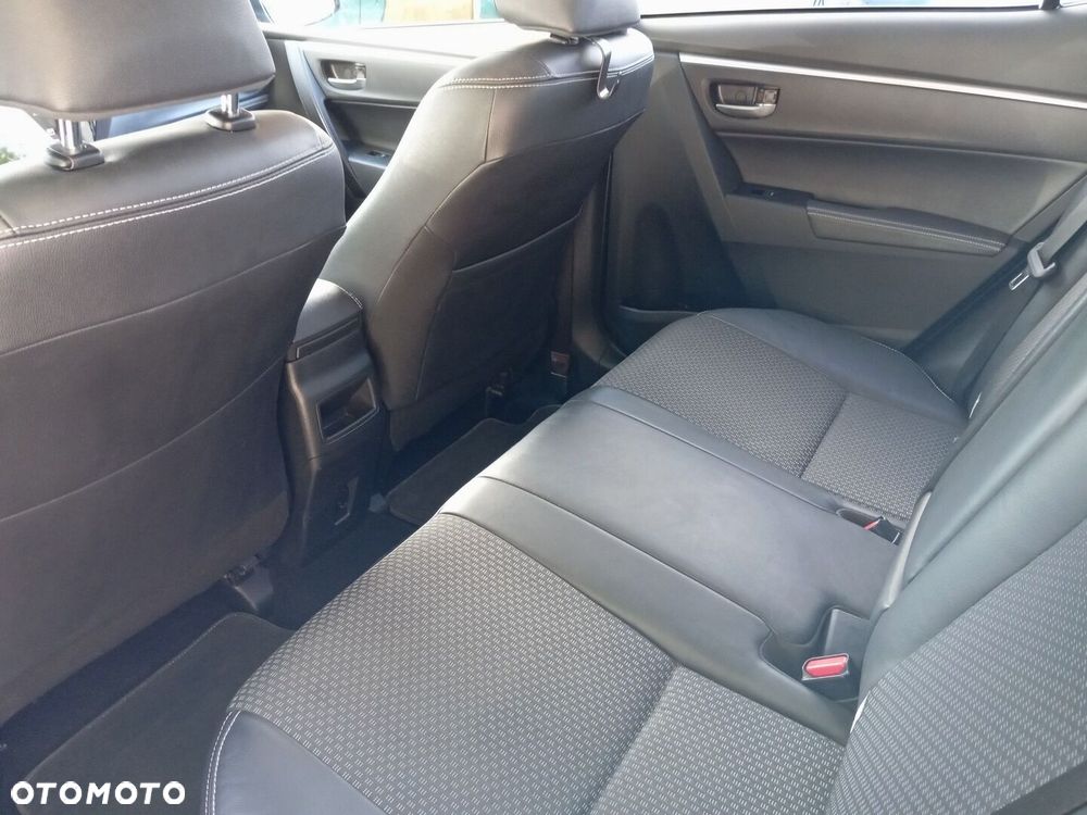 Toyota Corolla 1.6 Prestige MS EU6 - 11