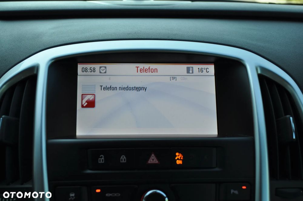 Opel Astra 1.4 Turbo Exklusiv - 28
