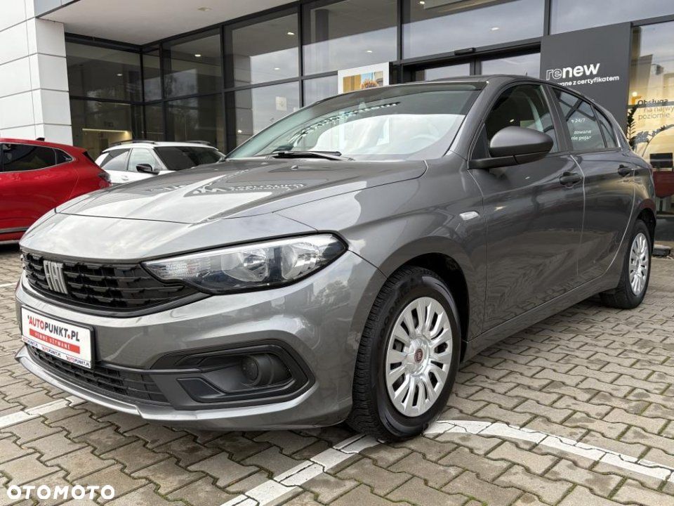 Fiat Tipo - 18