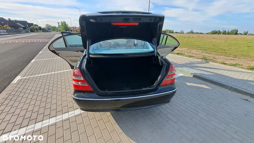 Mercedes-Benz Klasa E 200 Kompressor Automatik Avantgarde - 9