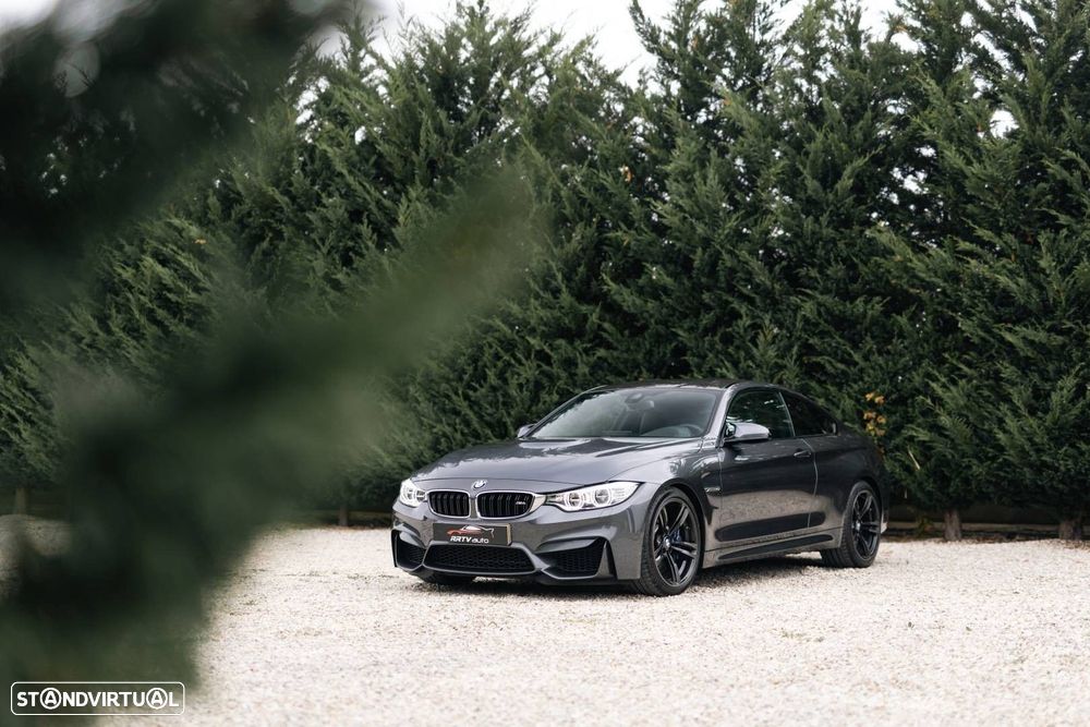 BMW M4 Auto - 9