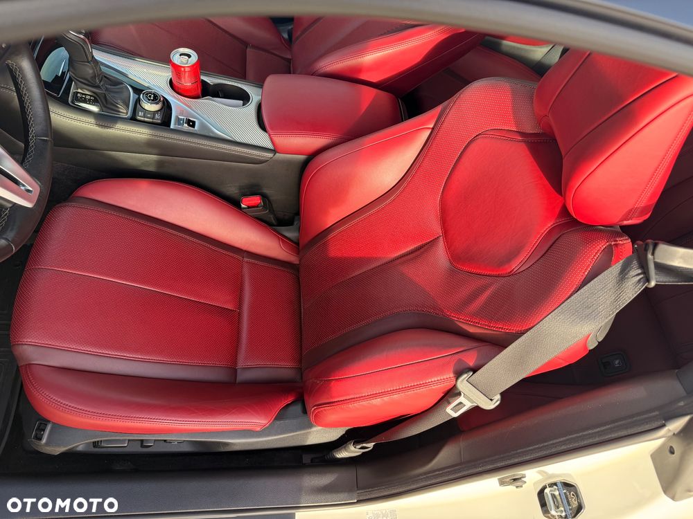 Infiniti Q60 3.0t AWD Sport - 11