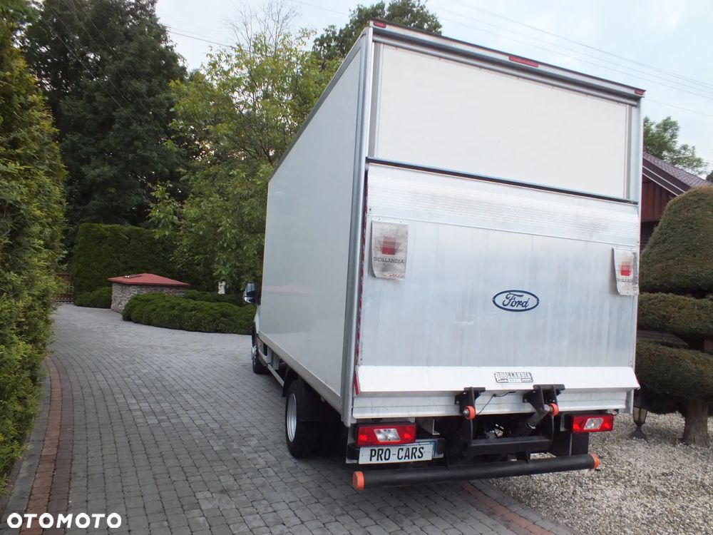 Ford Transit - 7