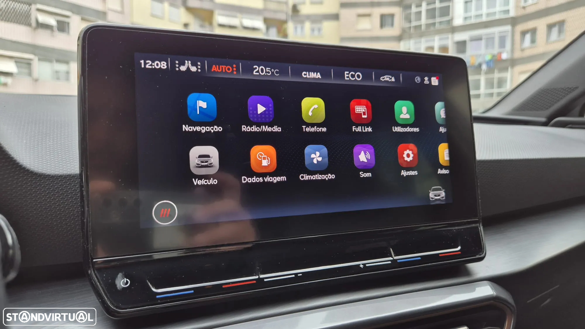 Cupra Leon 1.4 e-Hybrid VZ DSG - 30