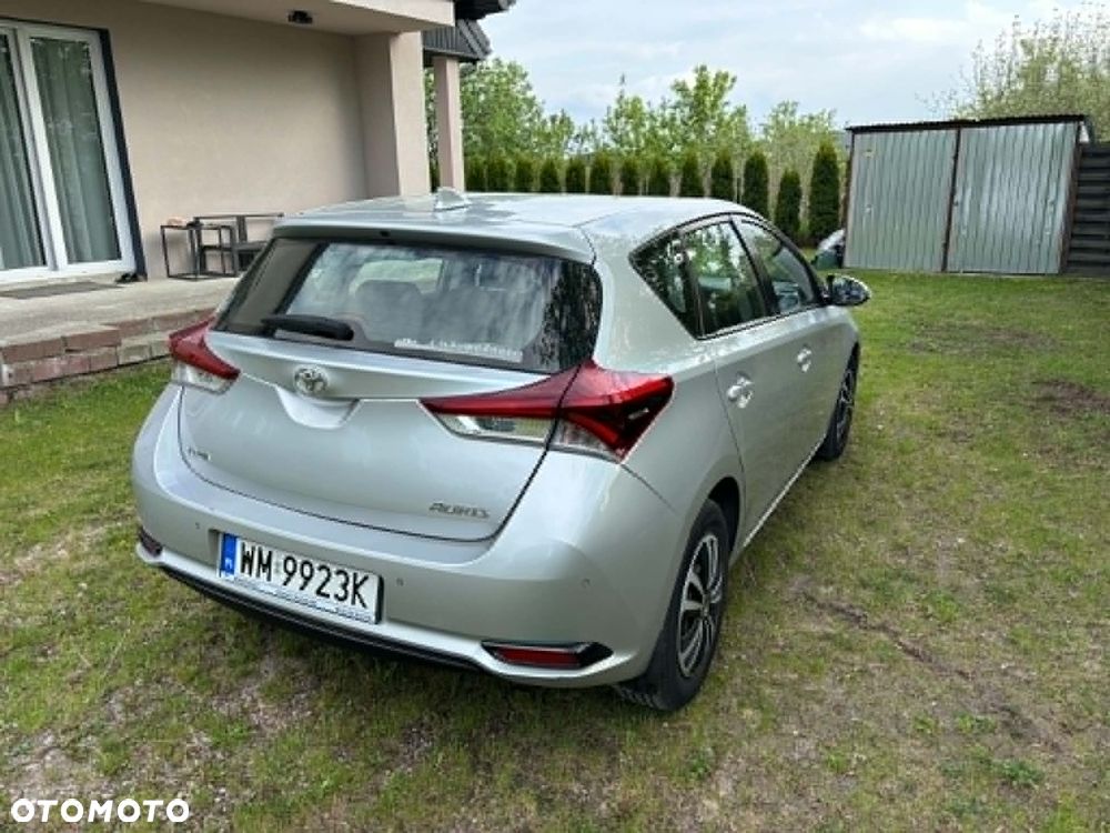 Toyota Auris 1.33 VVT-i Active - 5