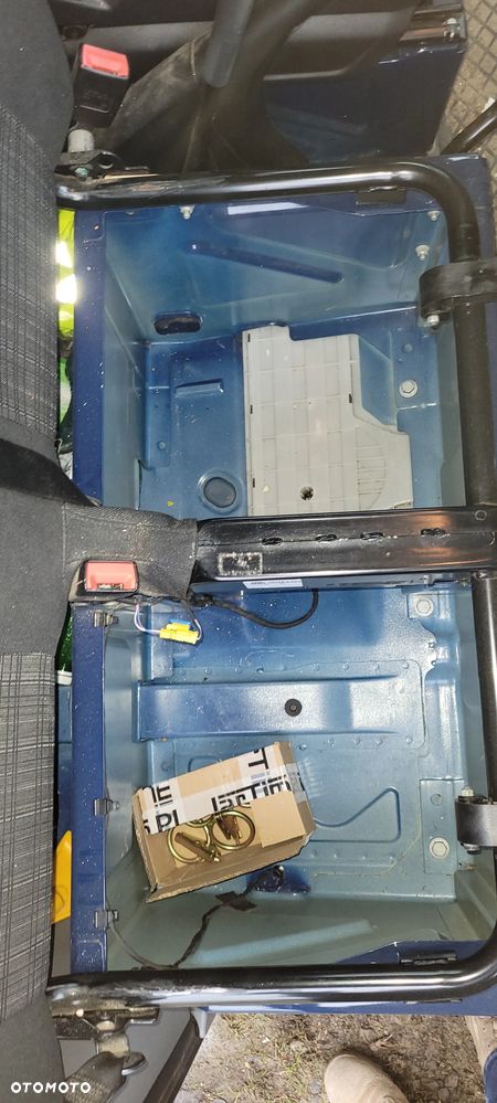 Mercedes-Benz sprinter - 25