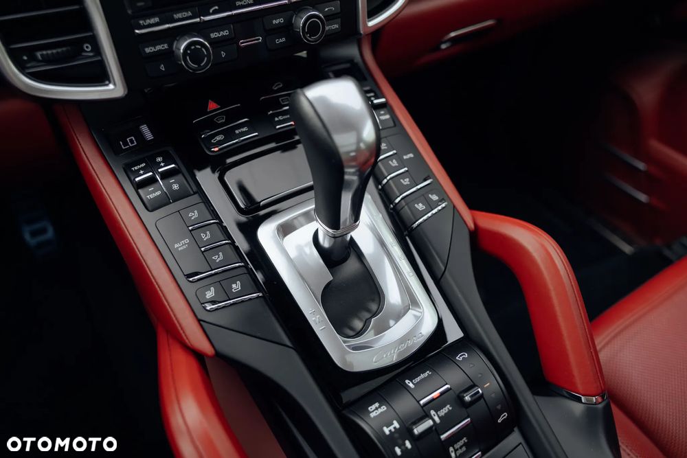 Porsche Cayenne S Diesel - 13