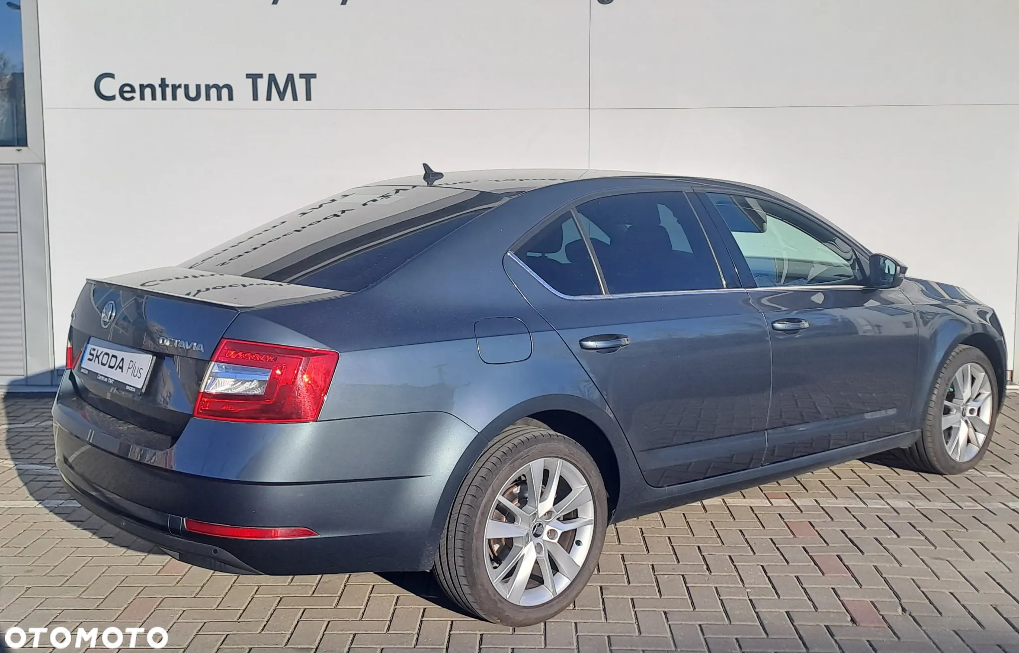 Skoda Octavia 1.8 TSI Elegance DSG - 2