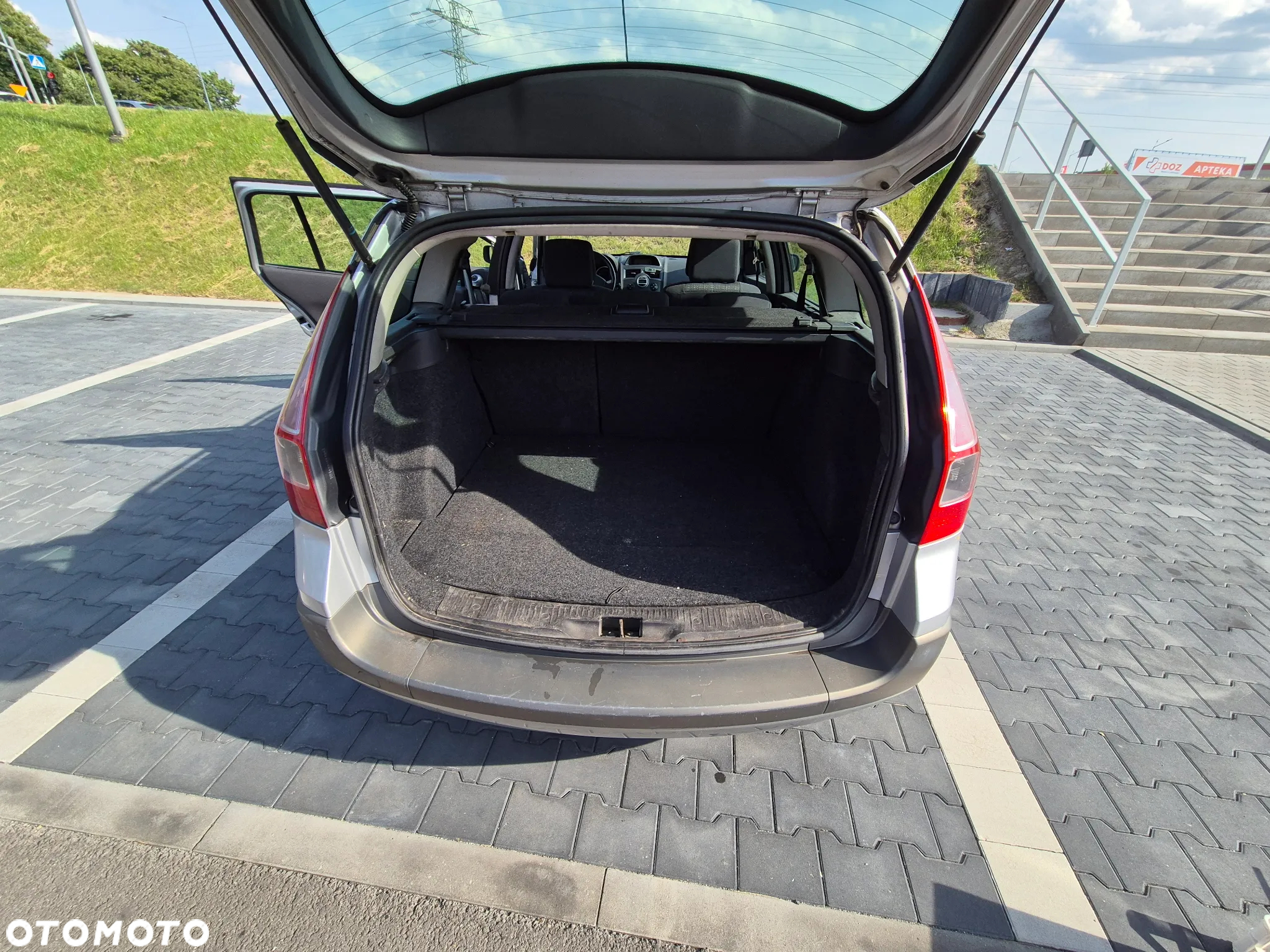 Renault Megane 1.9 dCi Dynamique - 24