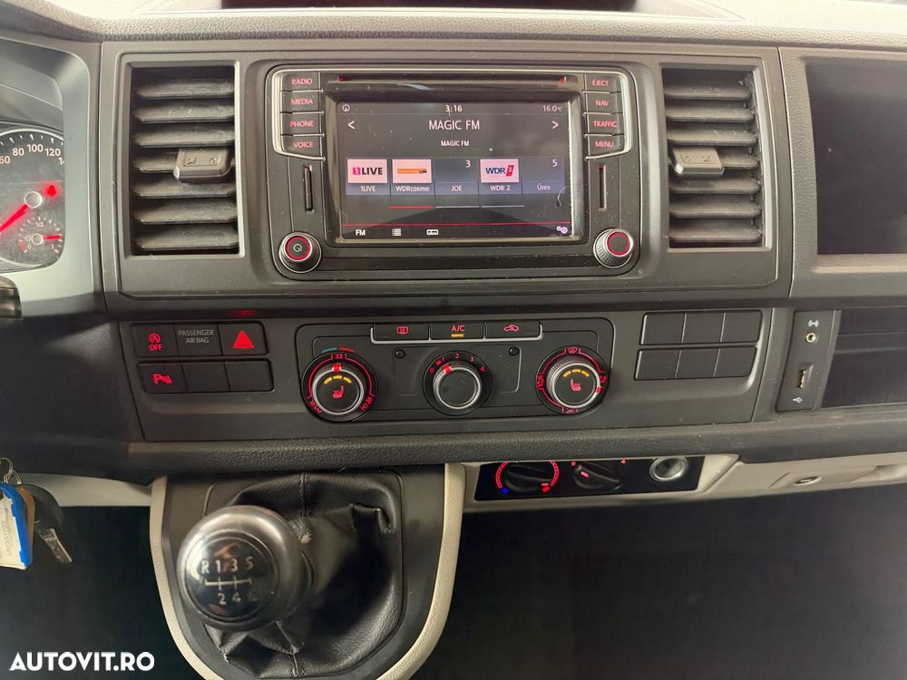 Volkswagen Transporter - 7