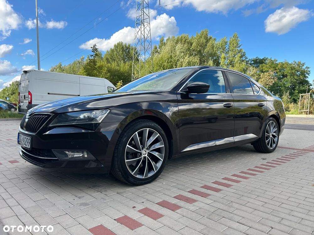 Skoda Superb 2.0 TDI 4x4 L&K DSG - 3