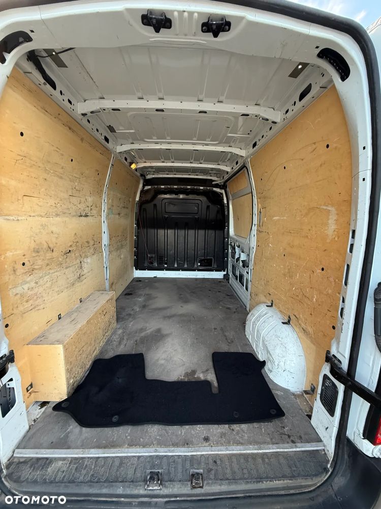 Renault Master - 5