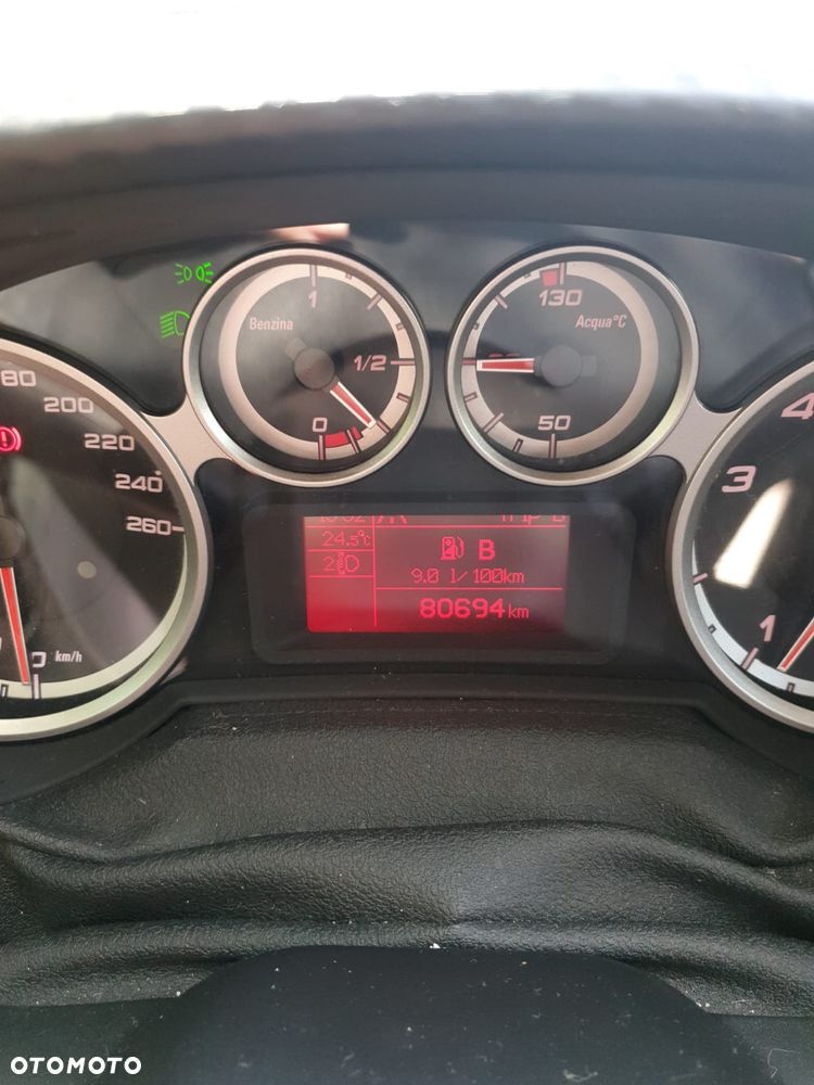 Alfa Romeo Mito - 11