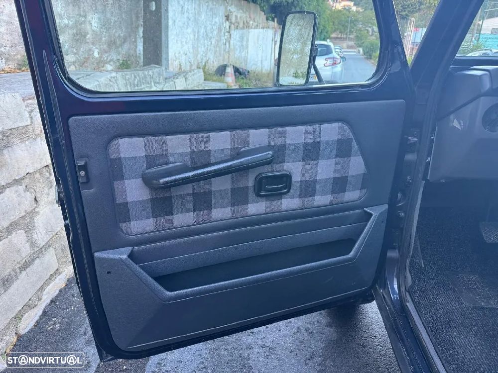 Mercedes-Benz G 300 - 15