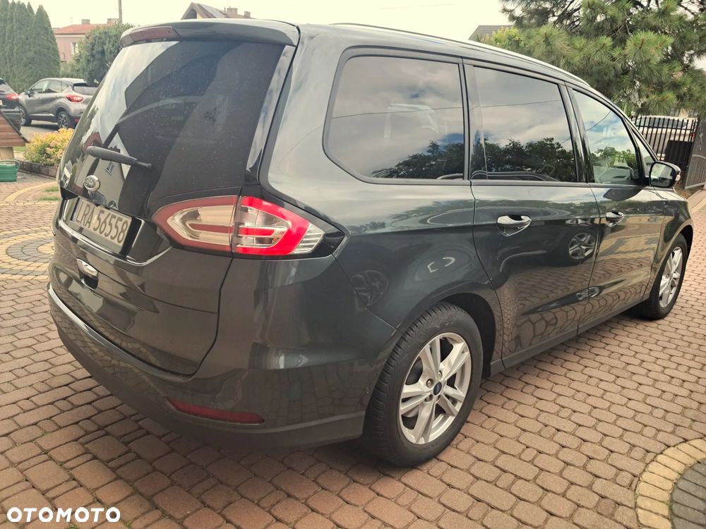 Ford Galaxy 1.5 EcoBoost S&S TITANIUM - 3
