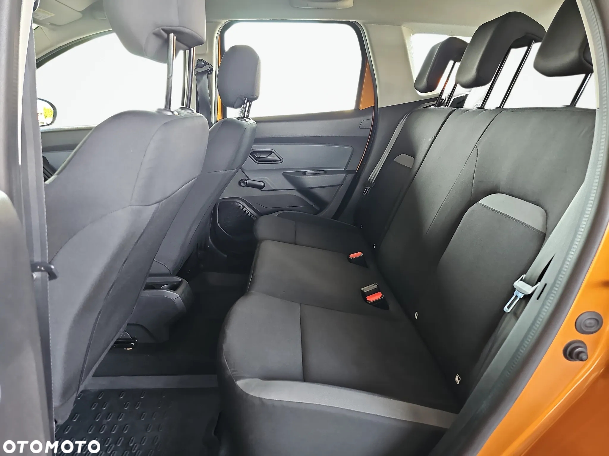 Dacia Duster 1.0 TCe Essential - 19