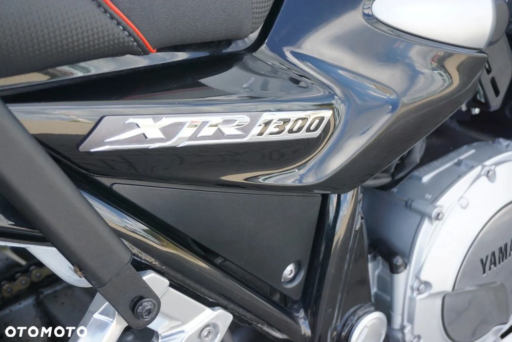Yamaha XJR - 7