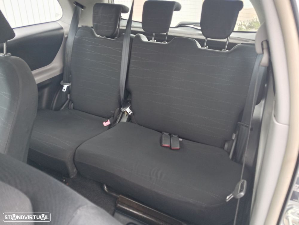 Toyota Yaris 1.4 D-4D AC - 14