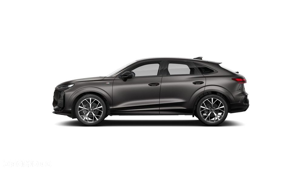 Audi Q3 Sportback - 6