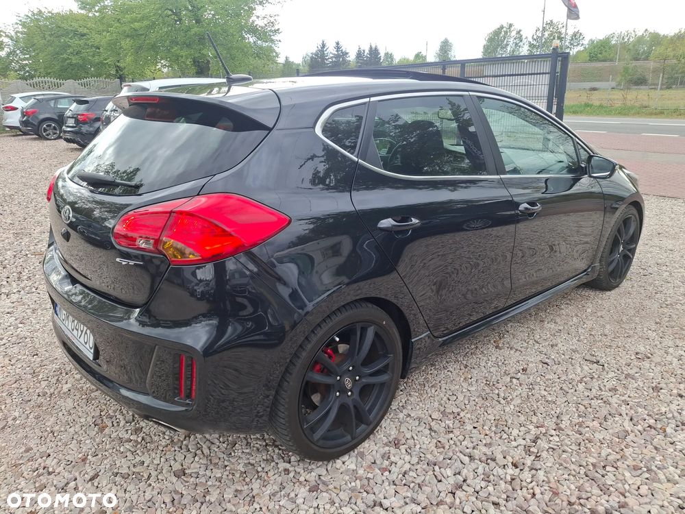 Kia Ceed 1.6 T-GDI GT - 3