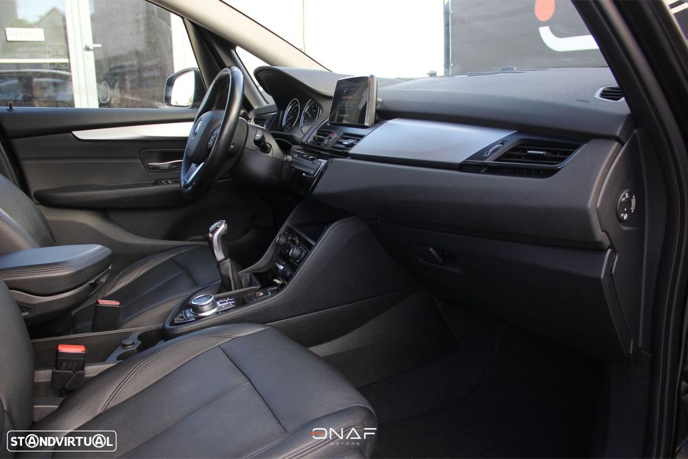 BMW 216 Active Tourer d Advantage - 21