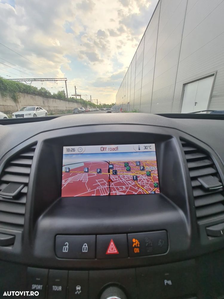 Opel Insignia - 18