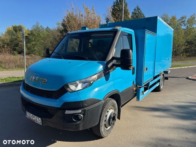 Iveco Daily 70c17 Wywrotka z windą klima - 14