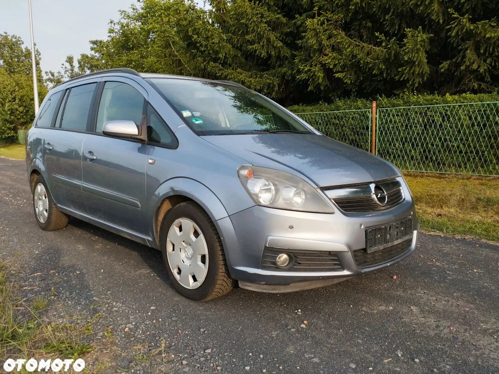 Opel Zafira - 8